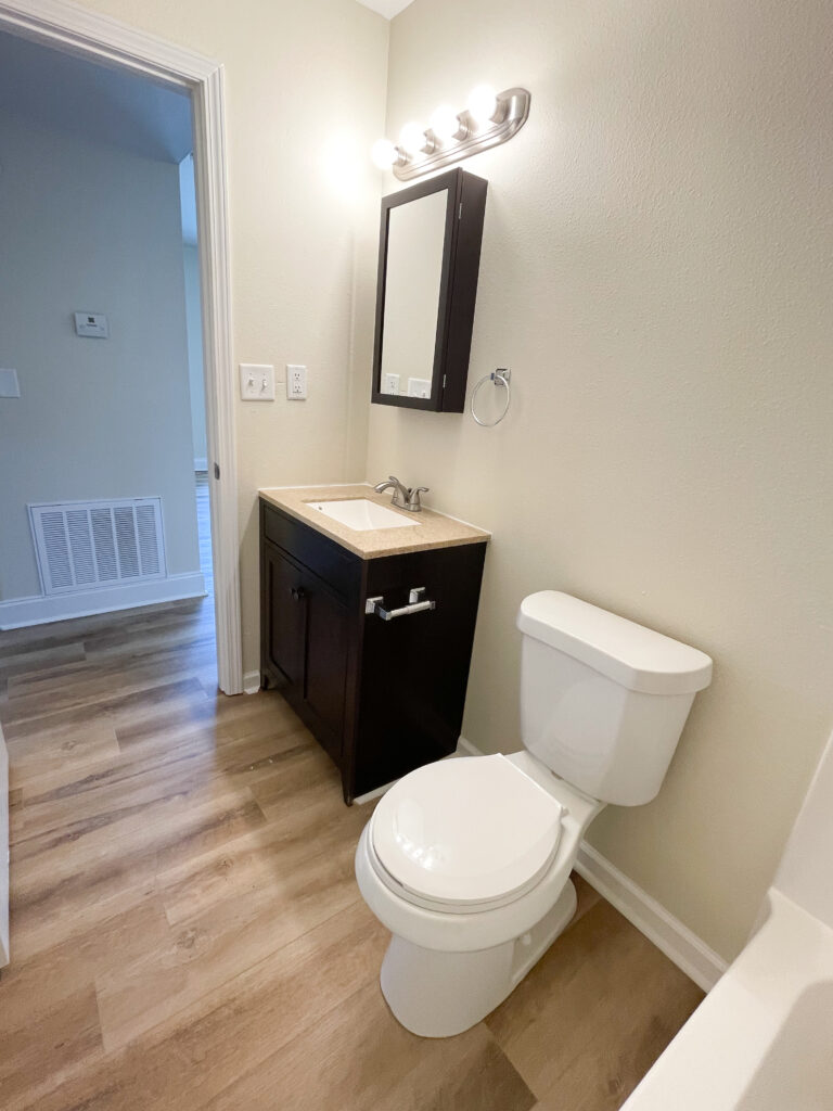 EP on South Cardinal_Phase I_16_Bathroom 3 - Interior Unit